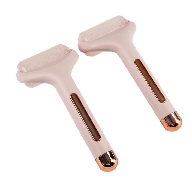 Ice Face Roller – Soothe, Refresh & Rejuvenate .